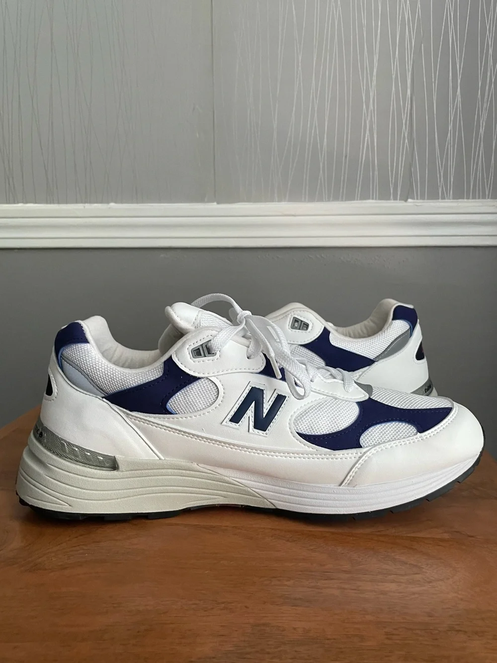 New Balance 992 Made in USA White Blue Navy Men’s Size 13 M992CA Sneakers NIB